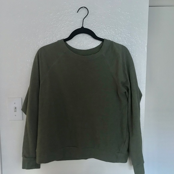 Olive green H&M pullover - Picture 2 of 3